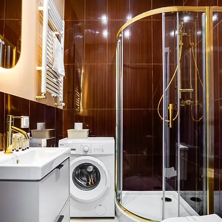 Apartman Z Balkonem Kamienica Przy R Lazarskim Poznań